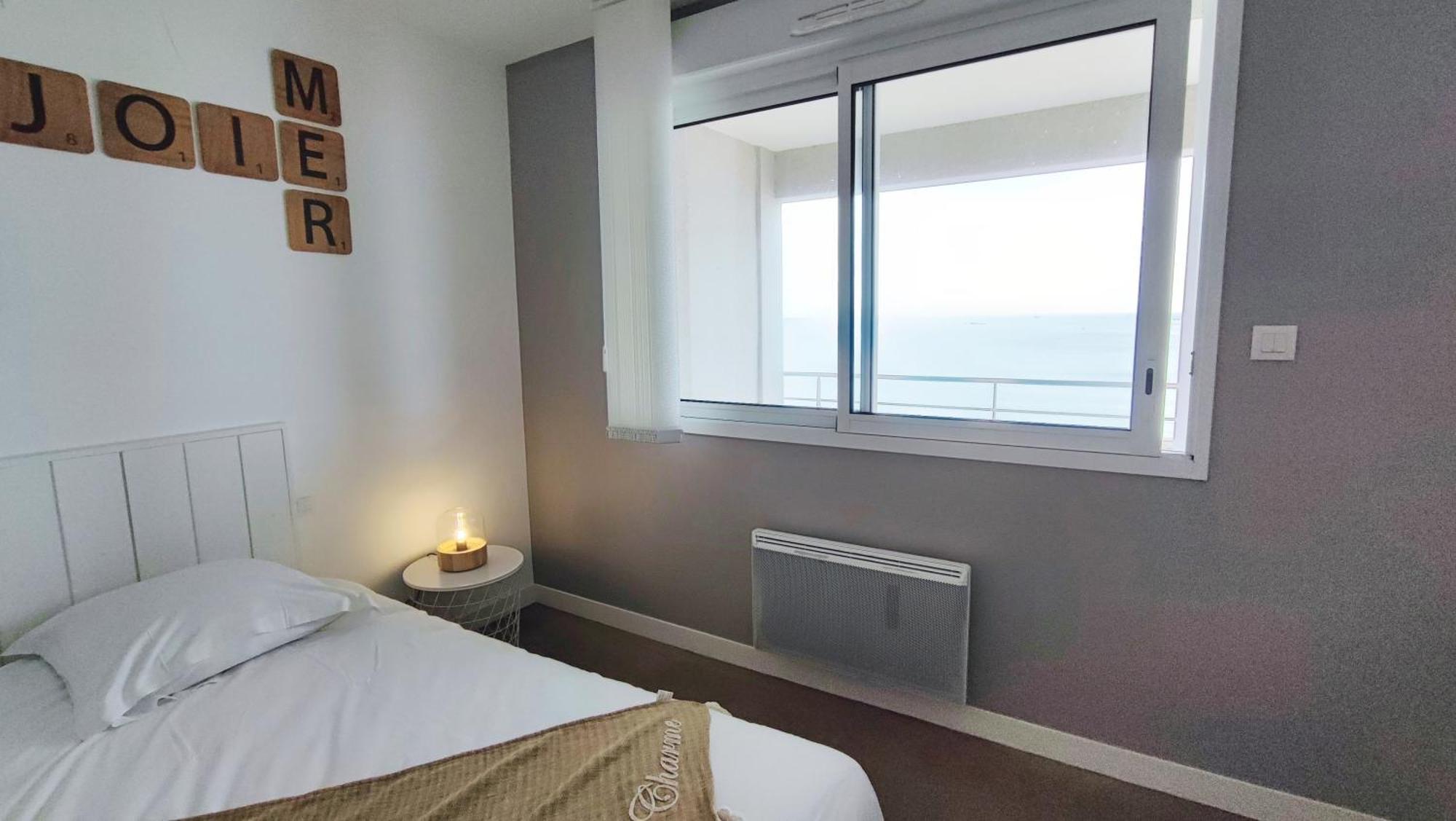 Apartament Reve Bleu - Vue Mer Exceptionnelle - Wifi - Draps Et Serviettes Inclus - Balcon Avec Mobilier De Jardin Penmarcʼh Zewnętrze zdjęcie